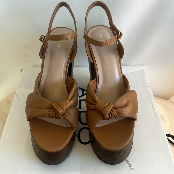 ALDO Bambola platform brown sandal heels size 8 NEW WITH BOX - Picture 2 of 6